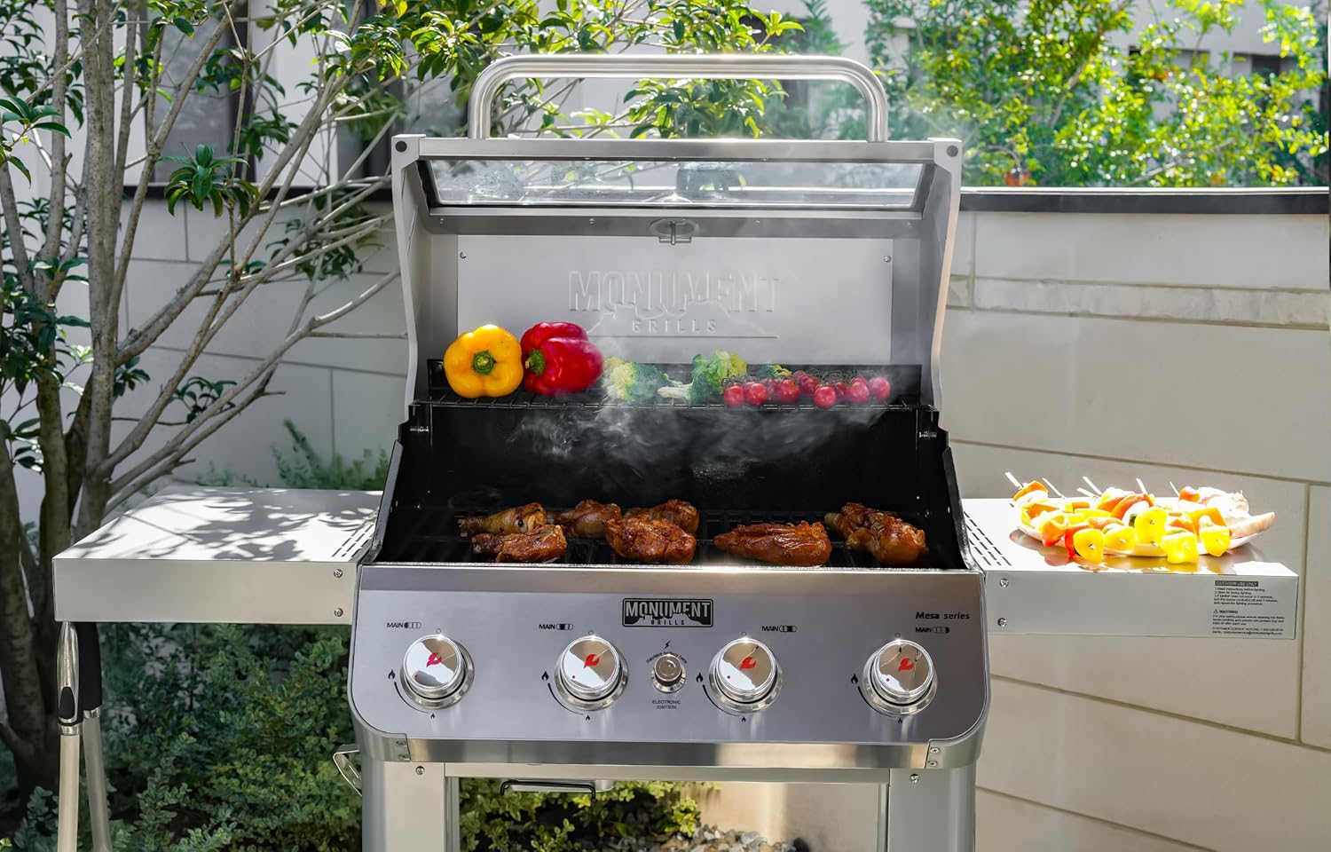Grills 4-Burner Liquid Propane Gas Grill, Silver Stainless Steel Grill Outdoor Patio Garden Barbecue Grill with Clearview® Lid and One Foldable Shelf, Mesa400MF