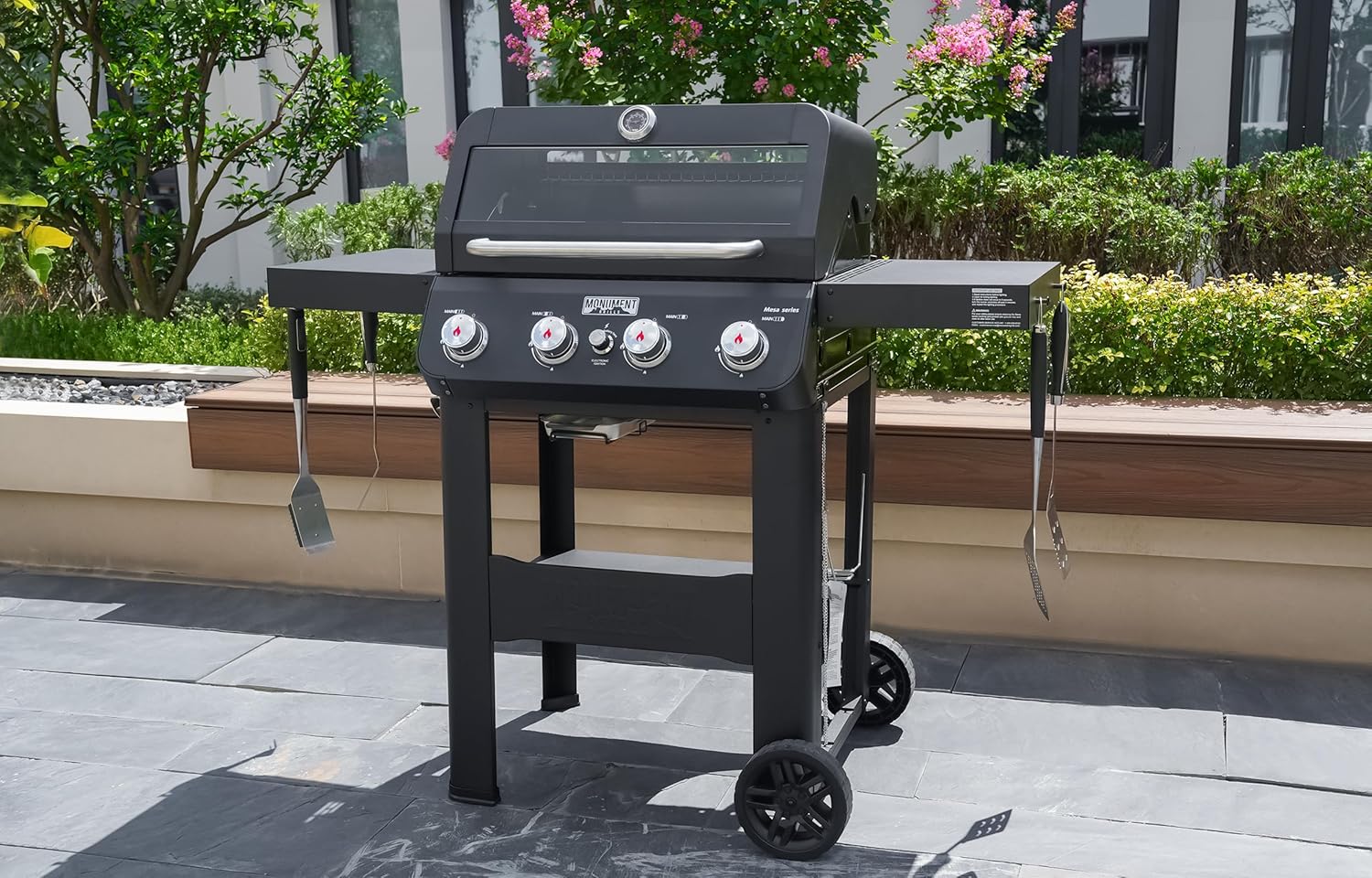 Grills 4-Burner Liquid Propane Gas Grill, Silver Stainless Steel Grill Outdoor Patio Garden Barbecue Grill with Clearview® Lid and One Foldable Shelf, Mesa400MF